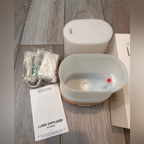 Doterra Lumo Diffuser - Picture 3 of 5